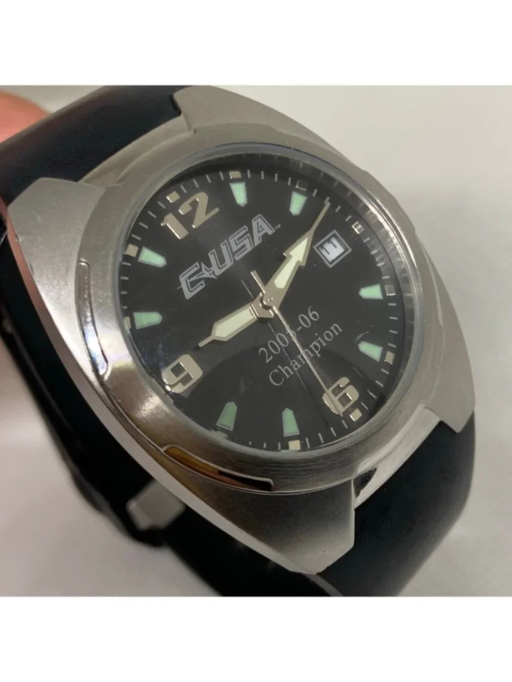 C USA Tomax men’s date watch silver tone 37mm quartz Japan glowing running
